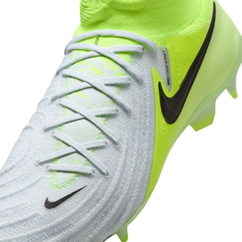 Nike Phantom Luna II Elite Firm Ground Cleats