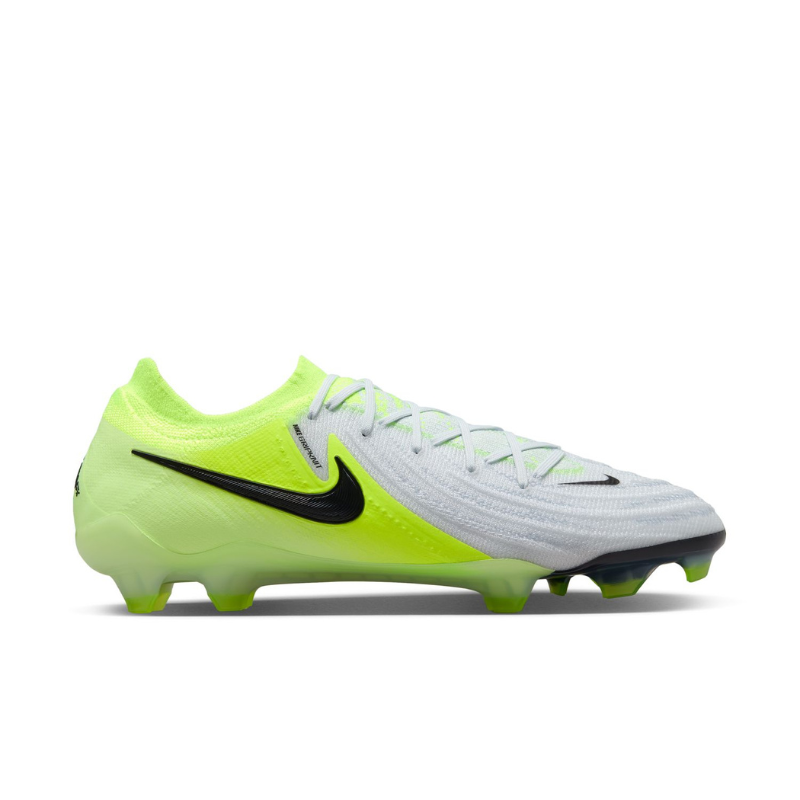 Nike phantom venom soccer cleats deals