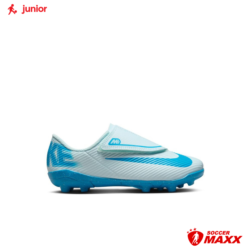 Nike soccer shoes without cleats sales