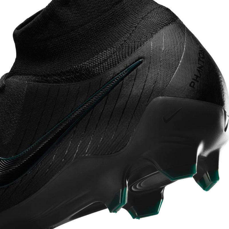 Nike Phantom Luna II Pro Firm Ground Cleats