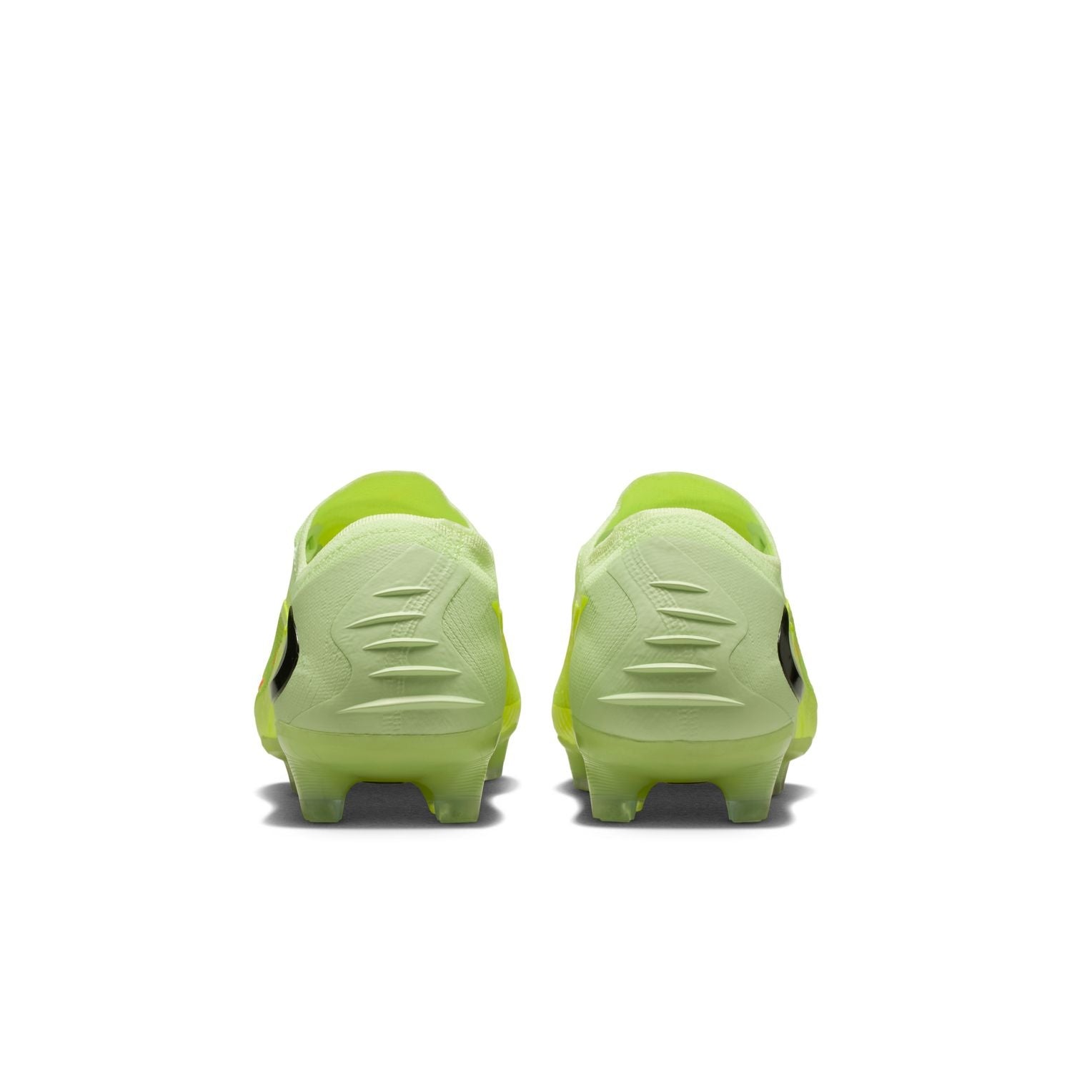 Nike Phantom 6 Low Elite Firm Ground Cleats