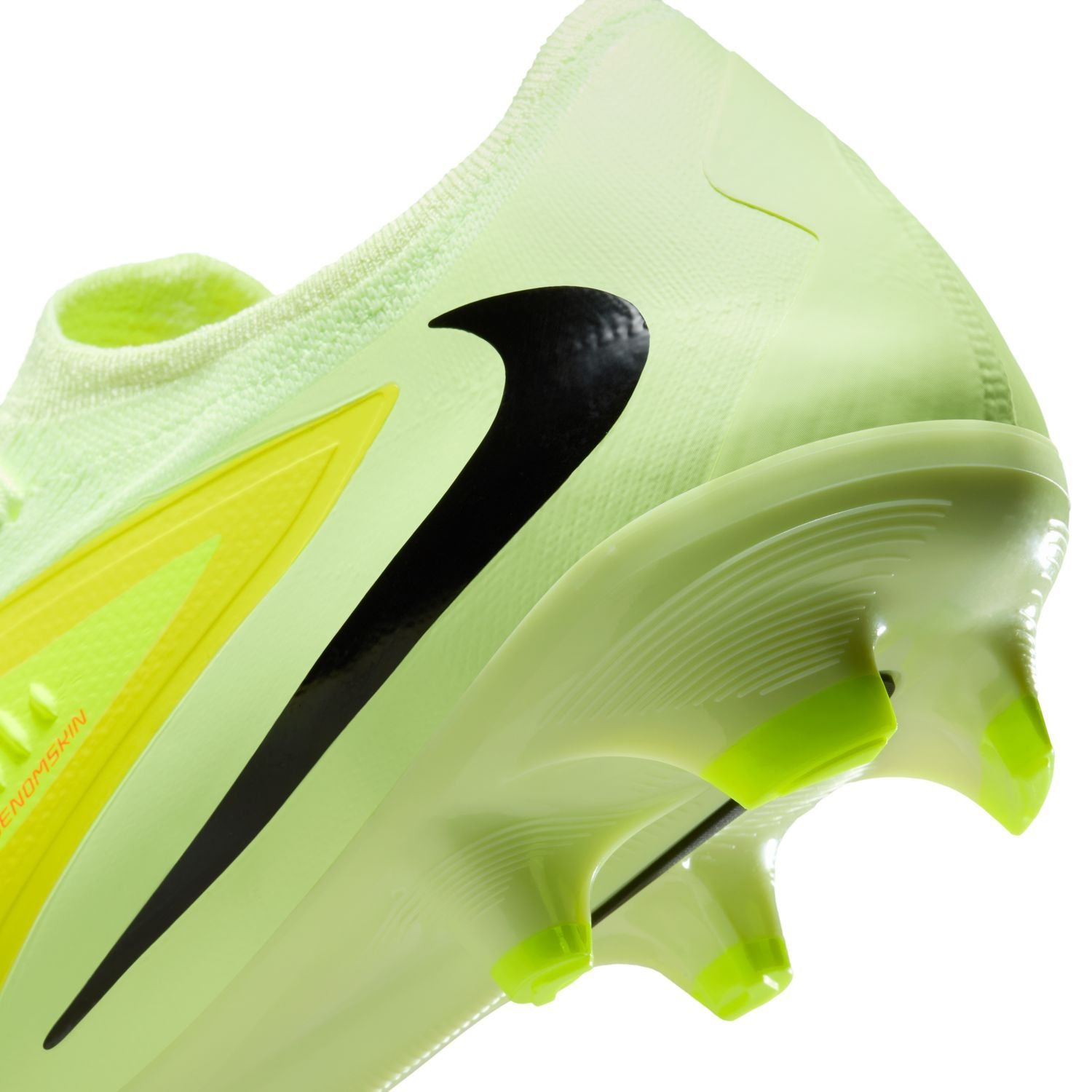 Nike Phantom 6 Low Pro Firm Ground Cleats