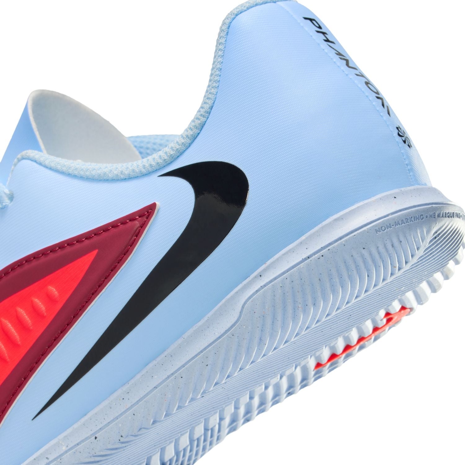 Nike Jr. Phantom 6 Low Club Indoor Court Shoes