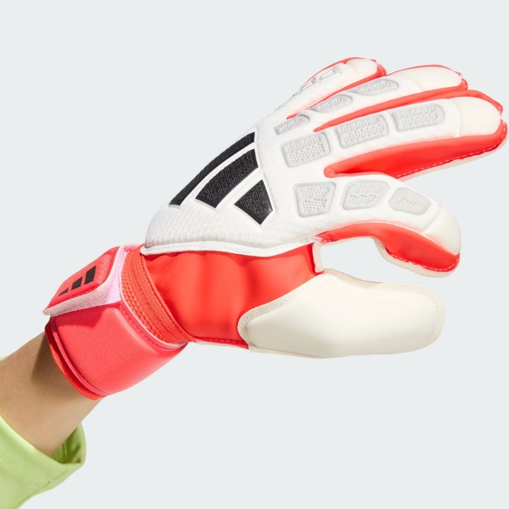 adidas Junior Predator Match Goalkeeper Gloves with FingerSave
