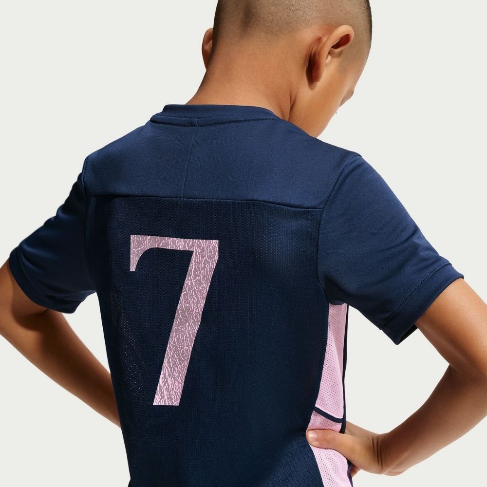 Nike Vini Jr. Academy Older Kids' Nike Dri-FIT Short-Sleeve Football Top
