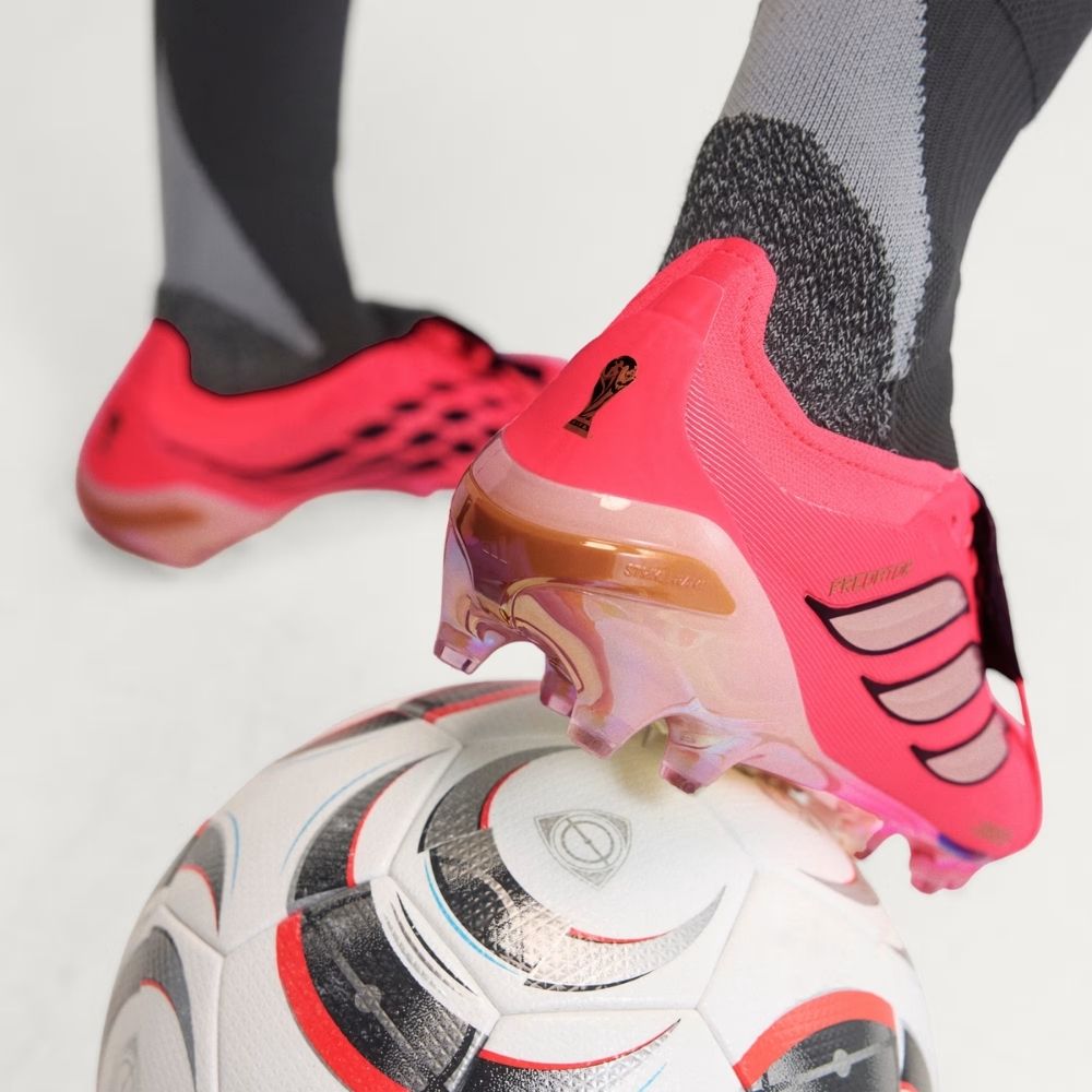 adidas Predator Elite Fold-Over Tongue Artificial Grass Football Boots