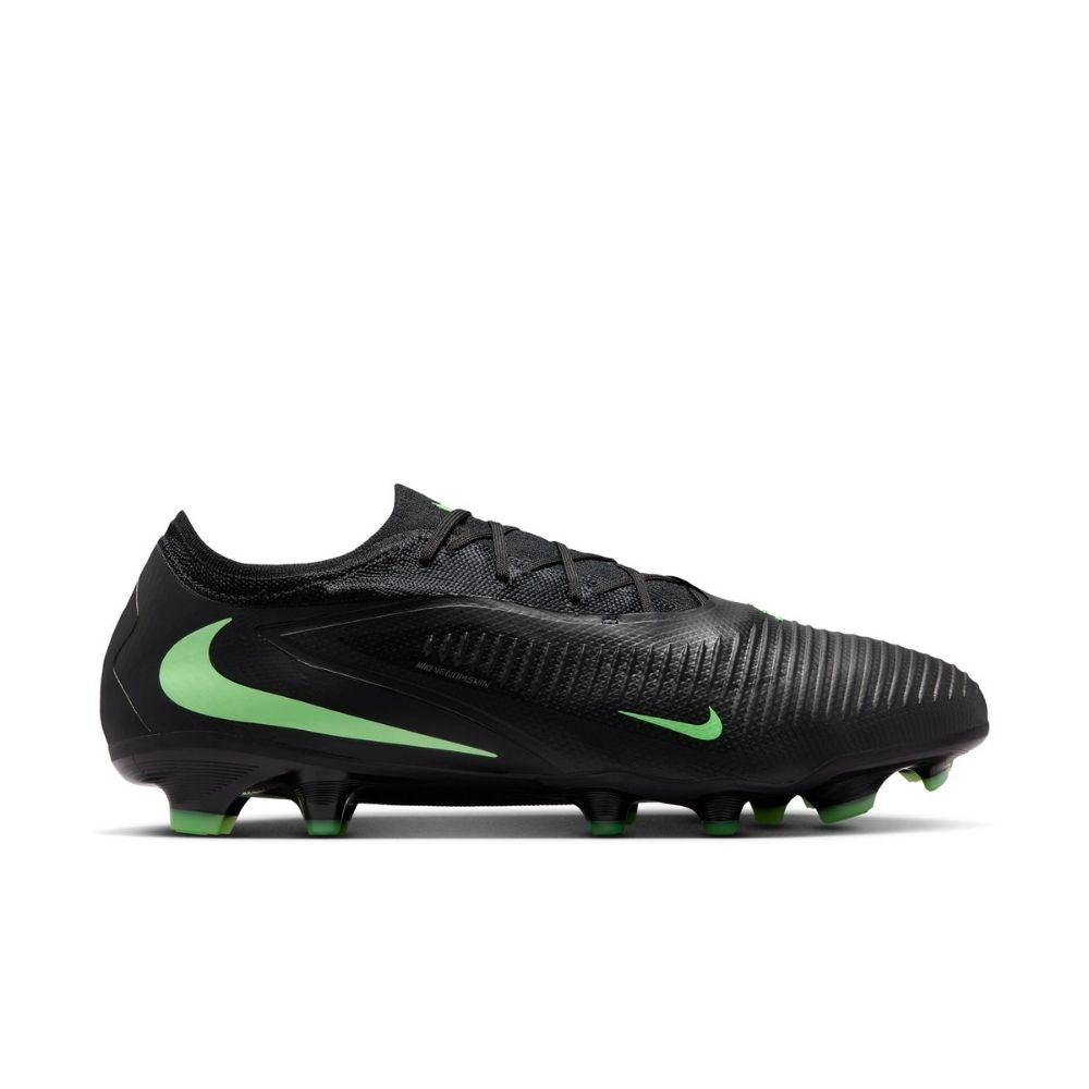 Nike Phantom 6 Low Pro Firm Ground Soccer Cleats