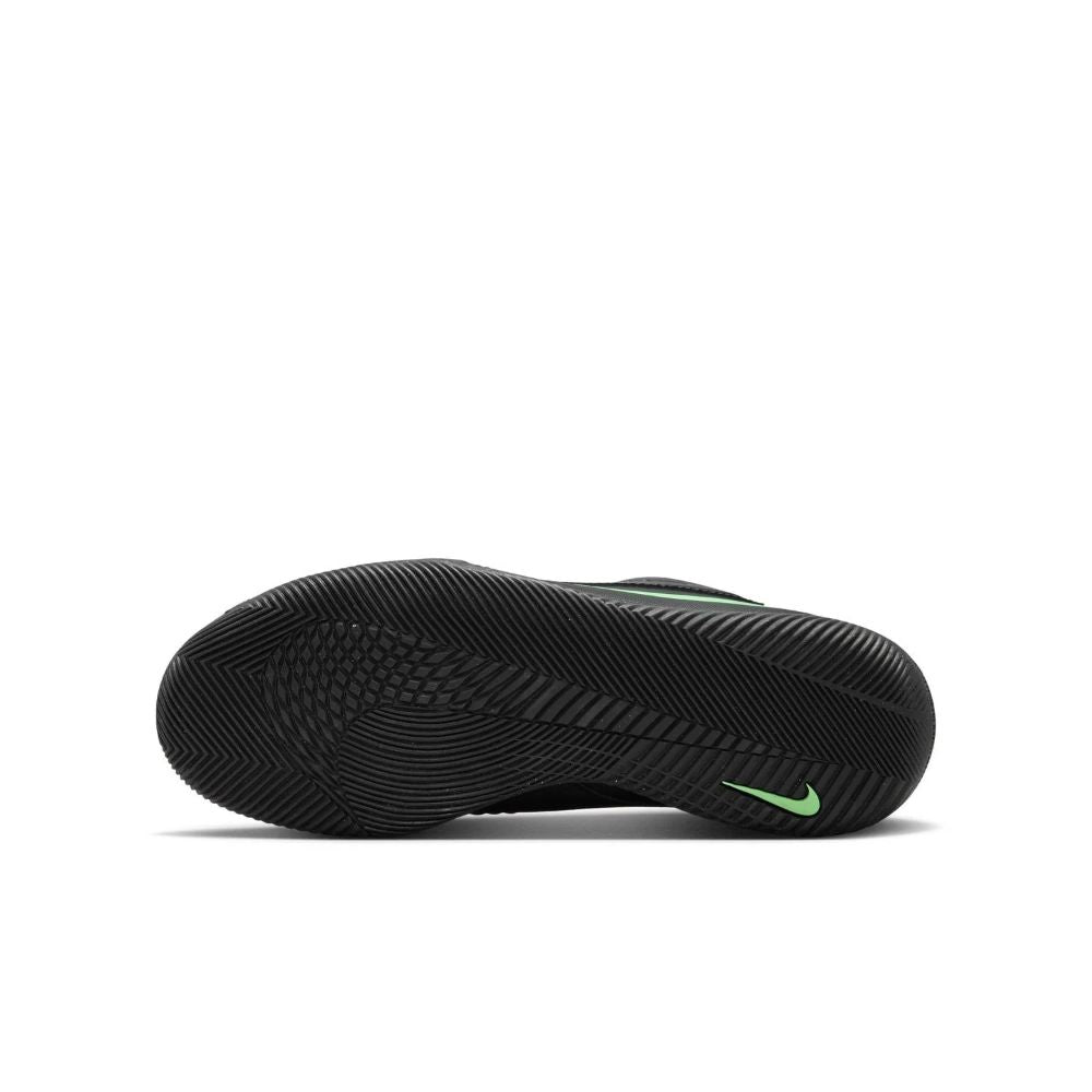 Nike Jr. Phantom 6 Low Club Indoor Court Shoes