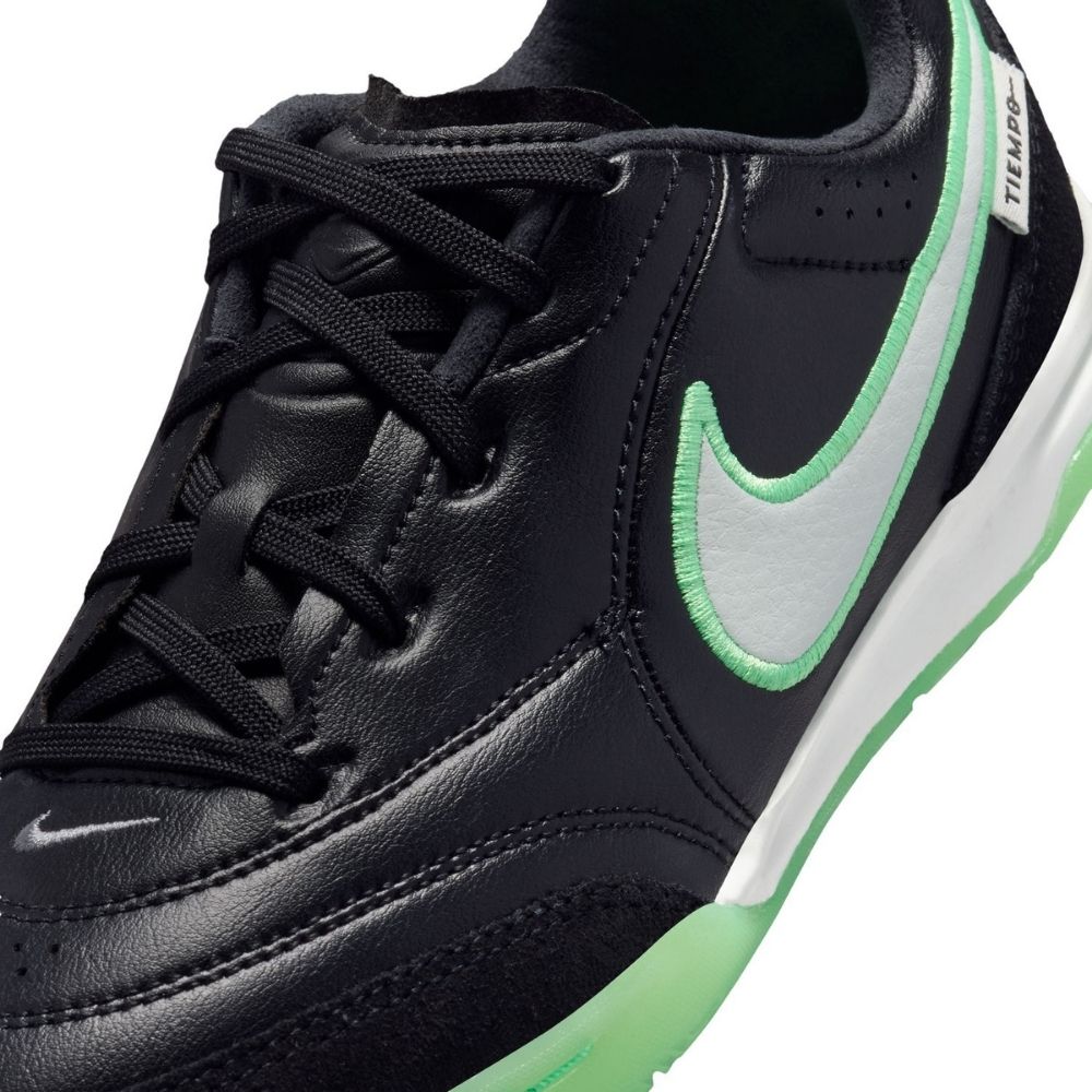 Nike Junior Tiempo Streetgato Indoor Soccer Shoe