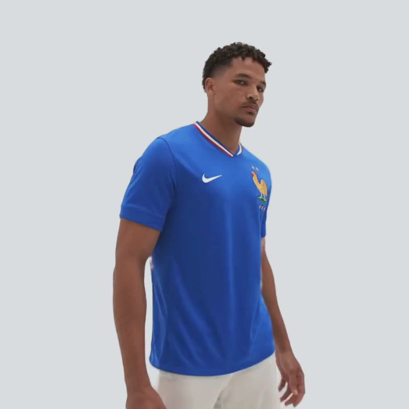 Charger la vidéo: Nike FFF France 24/25 Men's Home Stadium Jersey