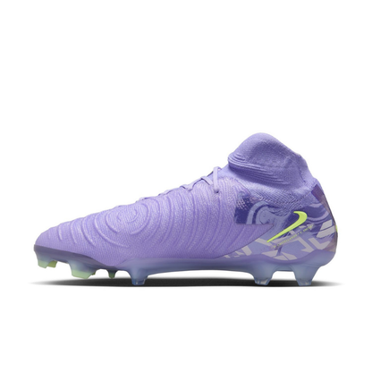 Nike United Phantom Luna II Elite Firm Ground Cleats