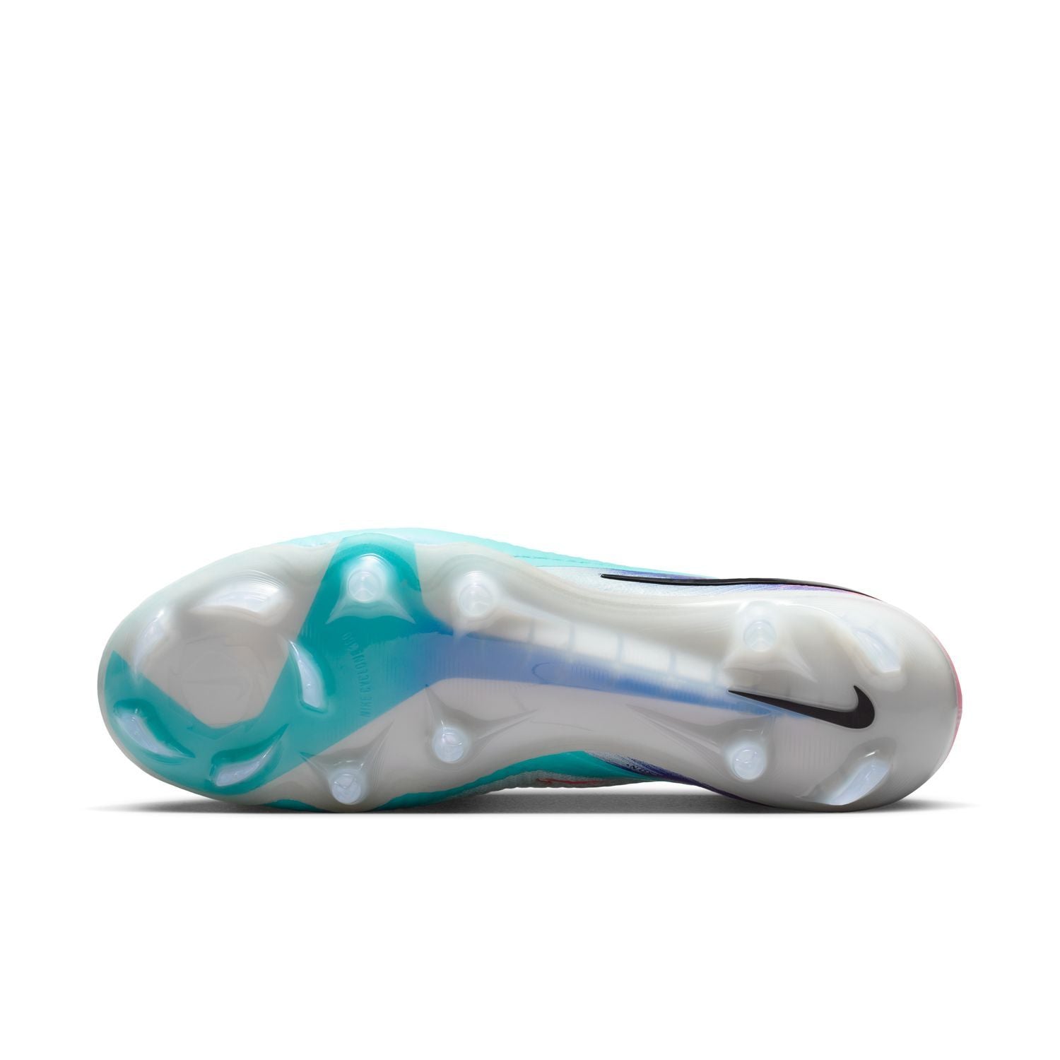 Nike United Phantom 6 Low Elite Firm Ground Cleats