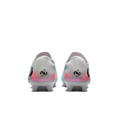 Nike United Phantom 6 Low Elite Firm Ground Cleats