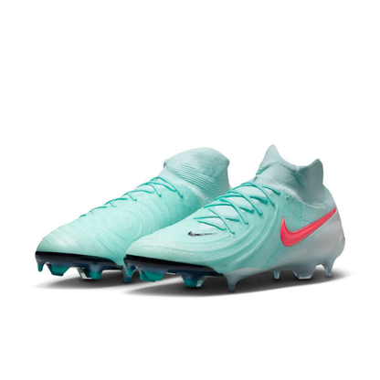 Nike Phantom Luna II Elite Firm Ground Cleats