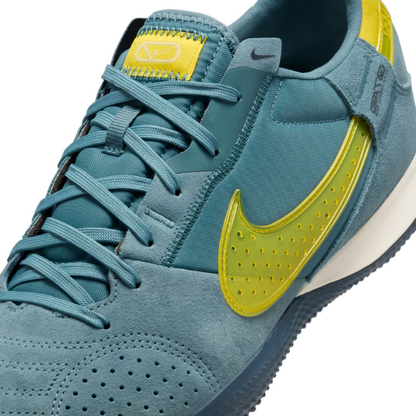 Nike Streetgato Indoor Court Shoe