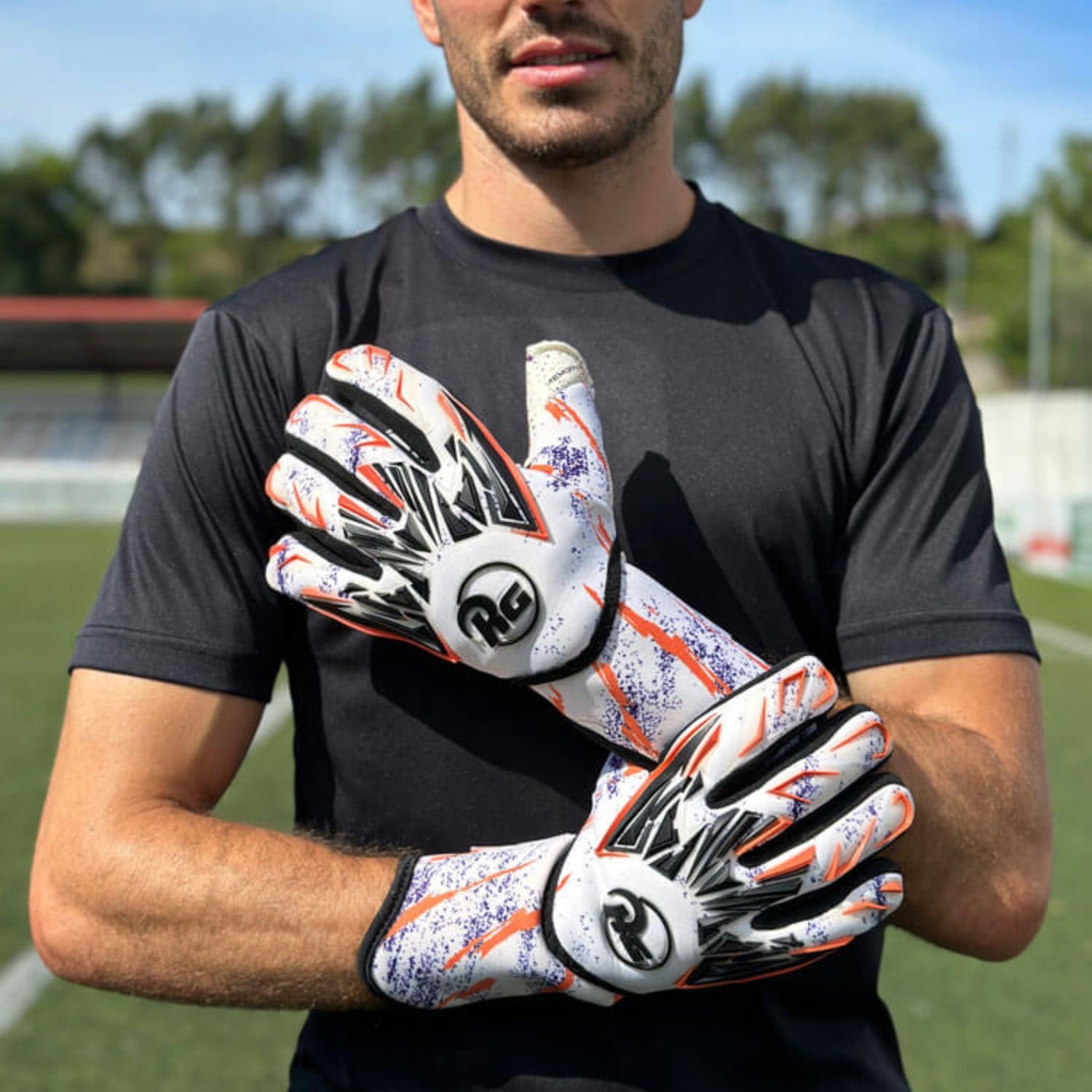 RG Snaga Negative Cut w/ Finger Support Goalkeeper Glove