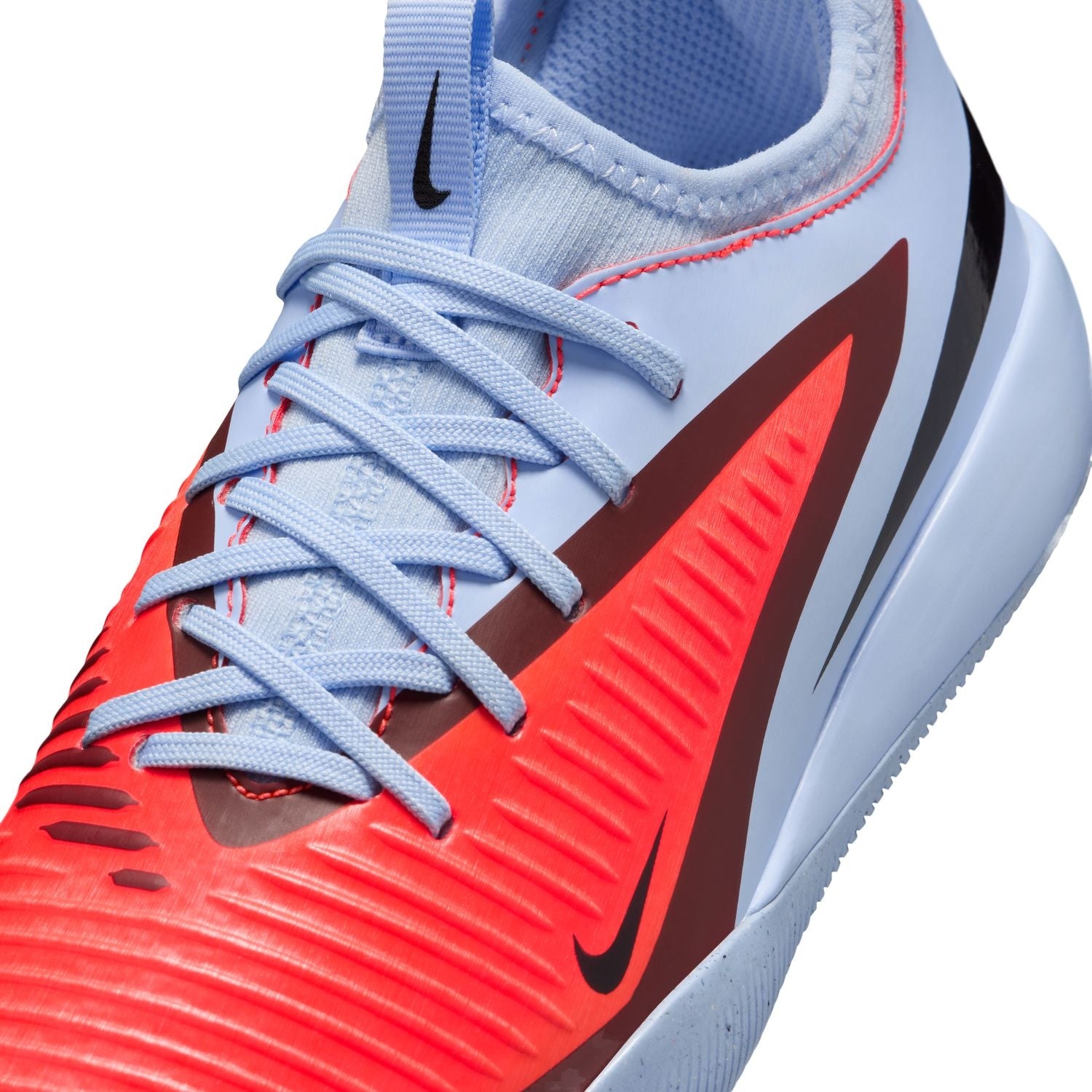 Nike Junior Phantom 6 Low Academy indoor Court Shoes
