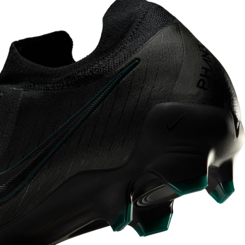 Nike Phantom GX II Pro Firm Ground Cleats