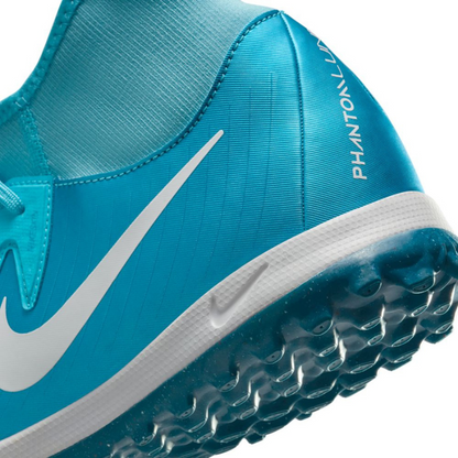 Nike Phantom Luna II Academy Turf Shoes