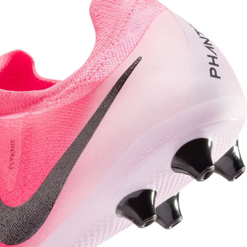 Nike Phantom GX II Pro AG-Pro  Cleats