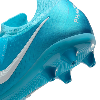 Nike Phantom GX II Pro AG-Pro Cleats