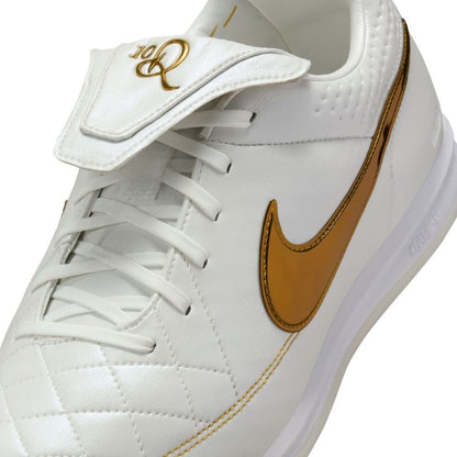 Ronaldinho x Nike Tiempo Legend SE 'Touch of Gold' Indoor Court Shoes