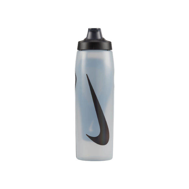 Nike Refuel Water Bottle with Locking Lid 32 oz