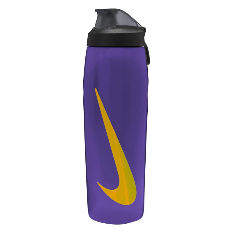 Nike Refuel Water Bottle with Locking Lid 32 oz