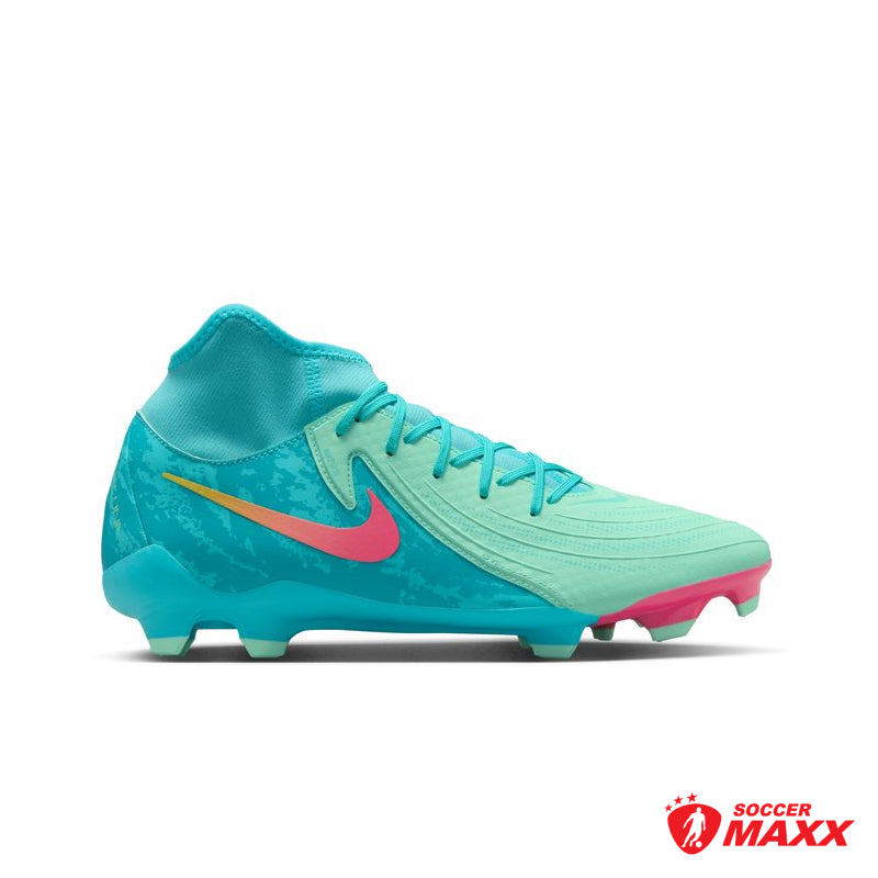 Nike soccer sale cleats high top