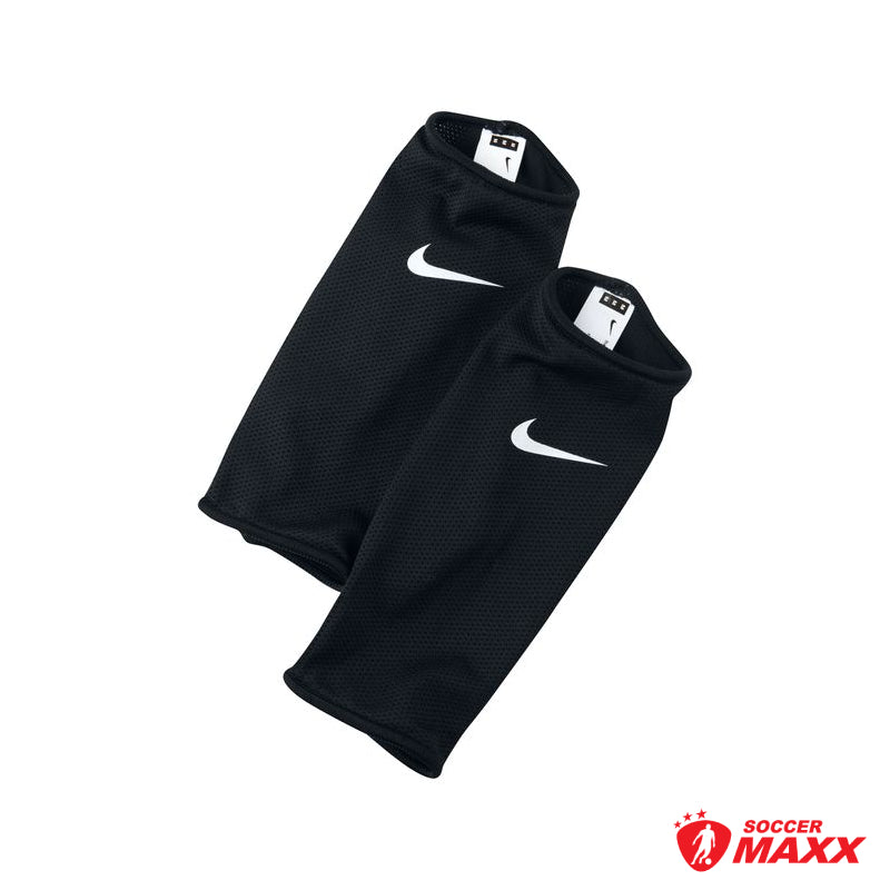 Nike Guard Lock Sleeve - Black