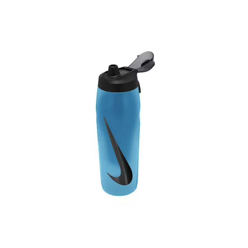 Nike Refuel Water Bottle with Locking Lid 32 oz