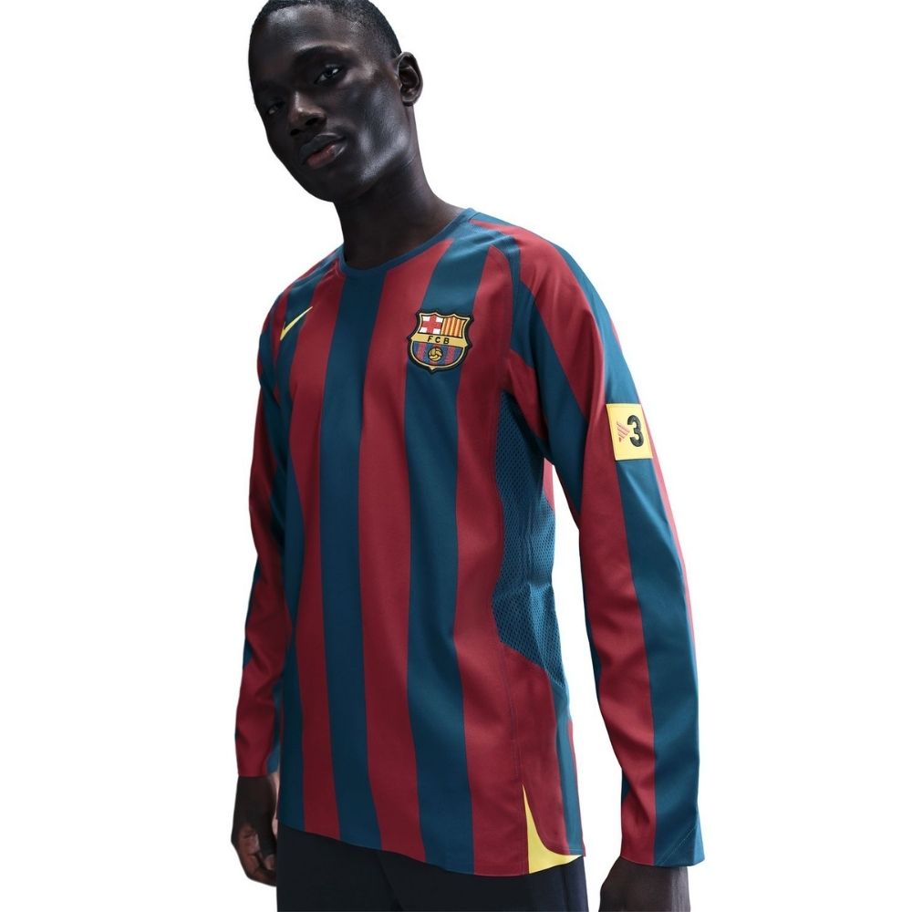 Nike Football Reissue Total90 2005/06 FC Barcelona Men's Long-Sleeve Jersey