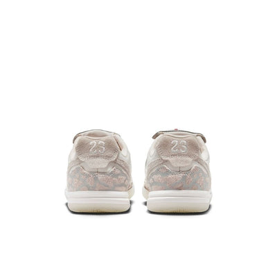 Nike Junior Tiempo Streetgato SE Indoor Soccer Shoes