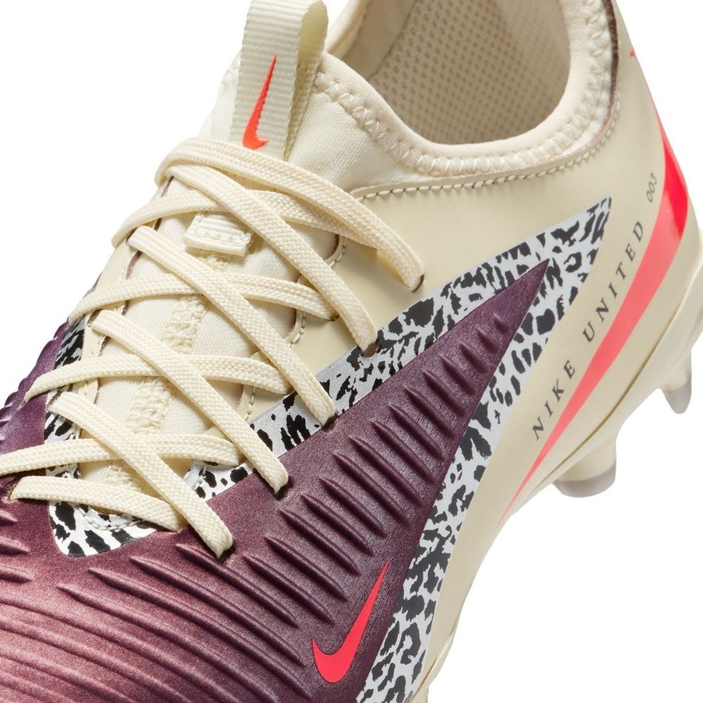 Nike United NU3 Junior Phantom 6 Low Academy Firm/Multi-Ground Cleats