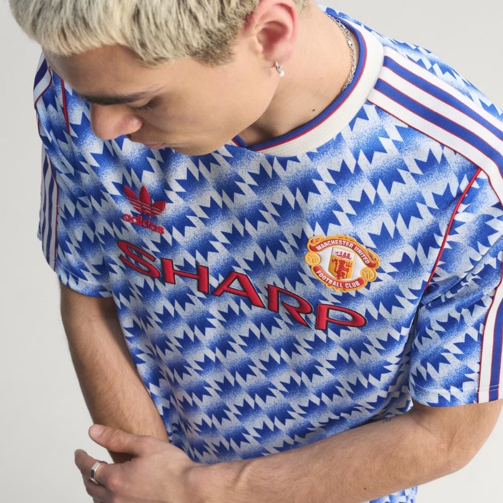 Manchester United 90-92  アウェイシャツ adidas Manchester United FC 90/92 Men's Away Jersey – Soccer Maxx