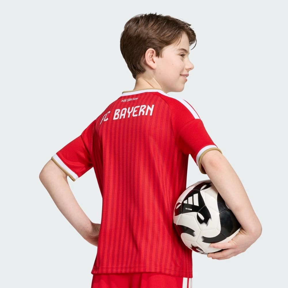 adidas FC Bayern München サッカーシャツ adidas FC Bayern Munich 26/27 Kids' Home Jersey – Soccer Maxx