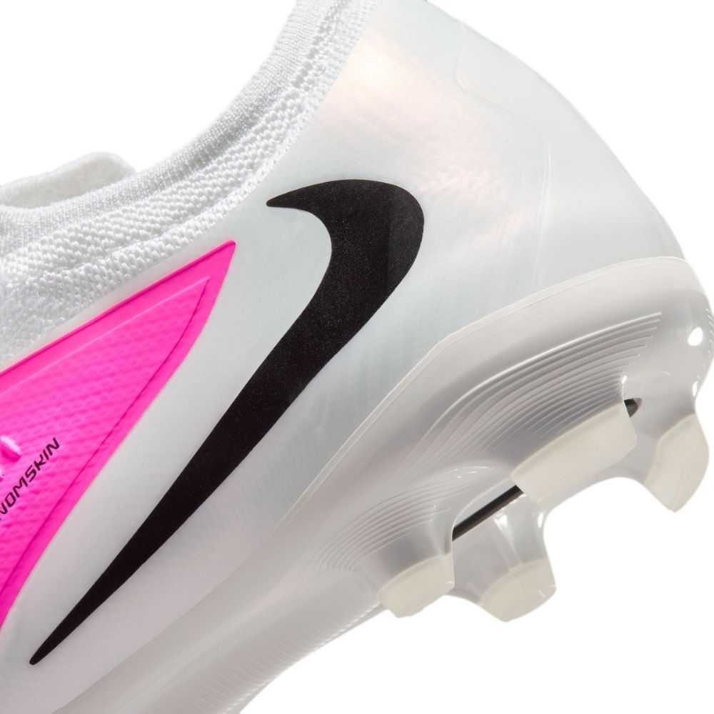 Nike Junior Phantom 6 Low Pro Firm/Multi-Ground Soccer Cleats
