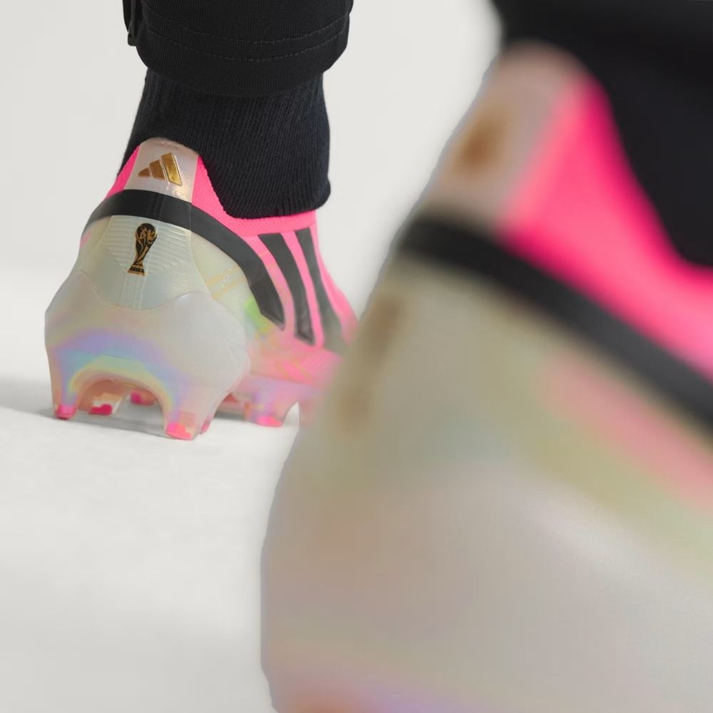 adidas F50 Hyperfast Elite Laceless Firm Ground Football Boots