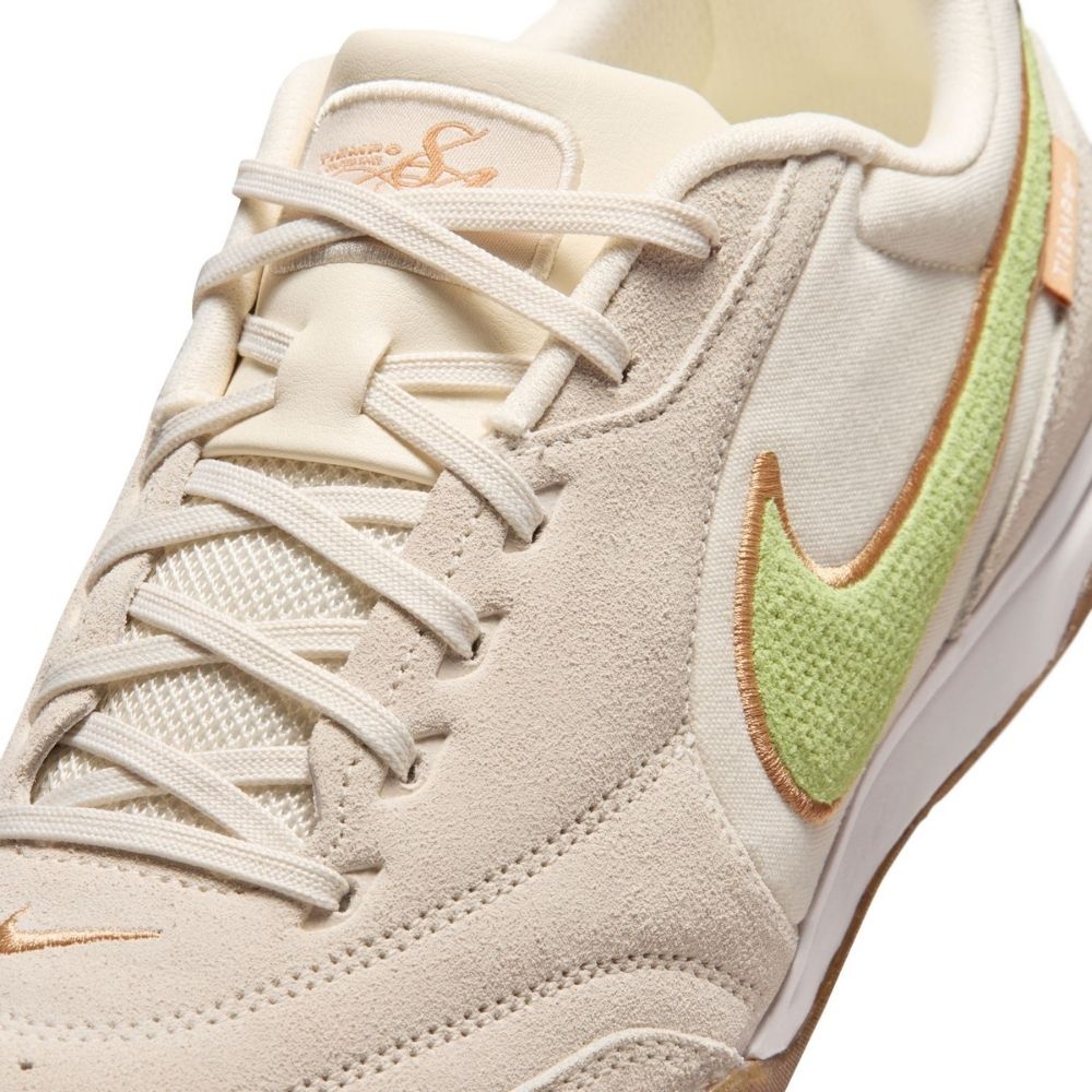 Nike Tiempo Streetgato PRM Court Soccer Shoes