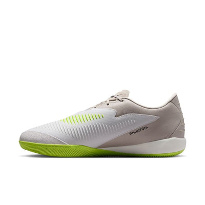 Nike Phantom 6 Low Academy Court Soccer Shoes