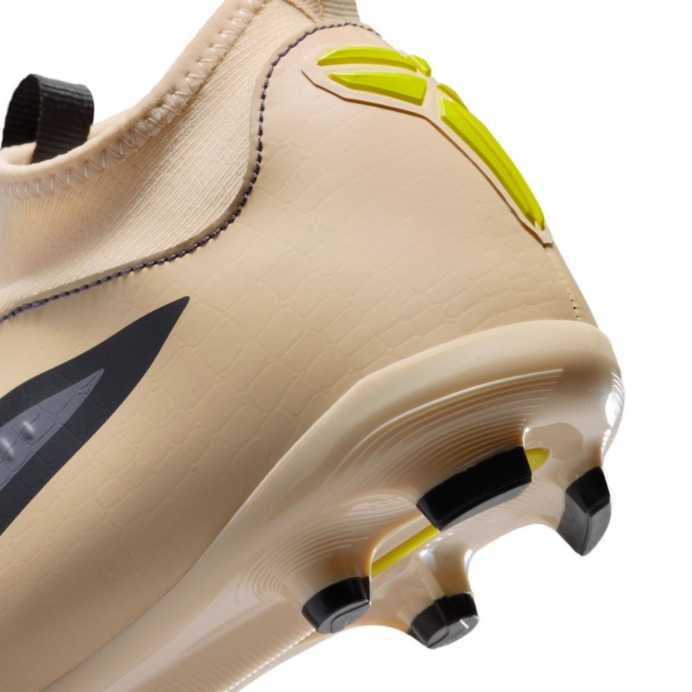 Nike Kobe Junior Phantom 6 High SE Academy Firm/Multi-Ground Cleats