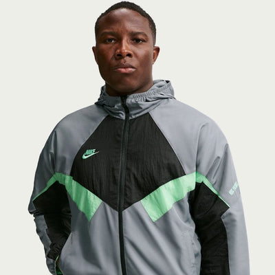 Nike Premier RepelNike Men's Hooded Woven Tracksuit Jacket