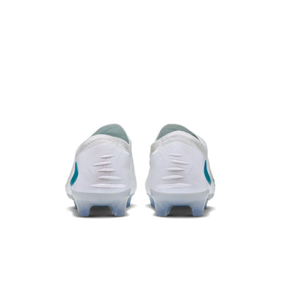 Nike Phantom 6 Low Elite Firm Ground Soccer Cleats