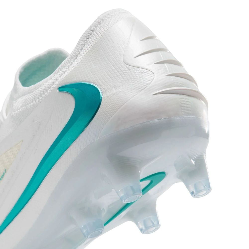 Nike Phantom 6 Low Elite AG-Pro Soccer Cleats
