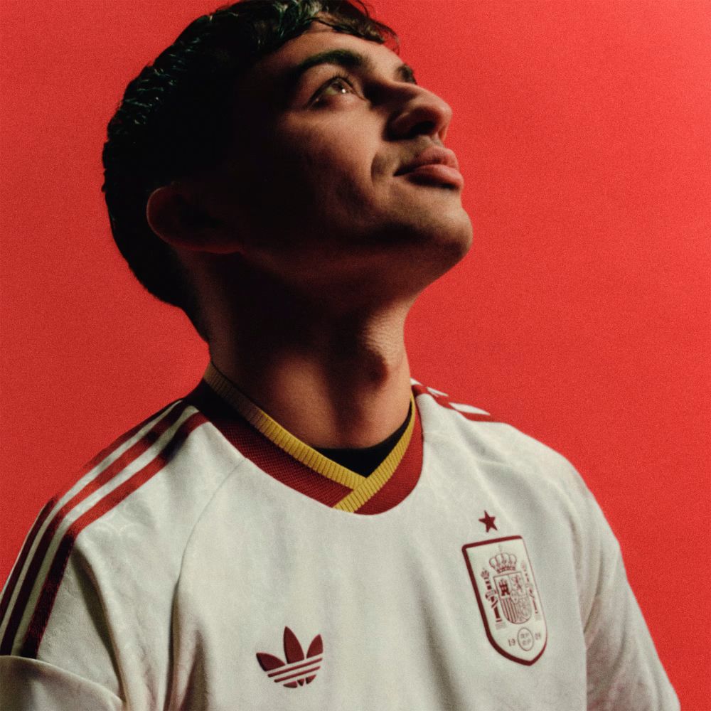 adidas FEF Spain WC '26 Men's Authentic Away Jersey