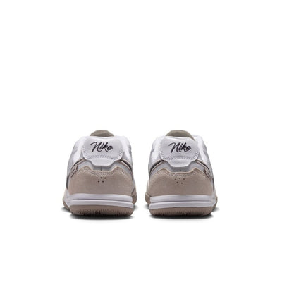 Nike Junior Tiempo Streetgato Indoor Soccer Shoe