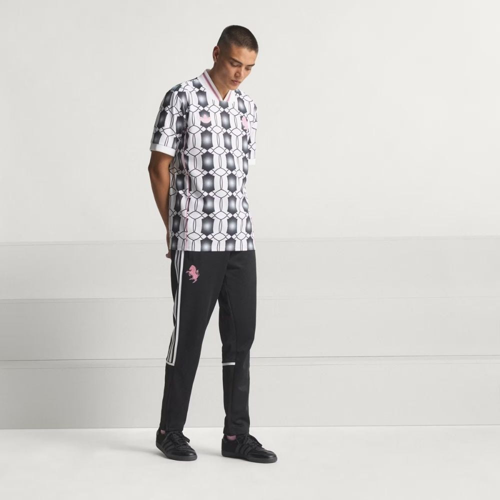 adidas Juventus FC Men's Lifestyle Jersey