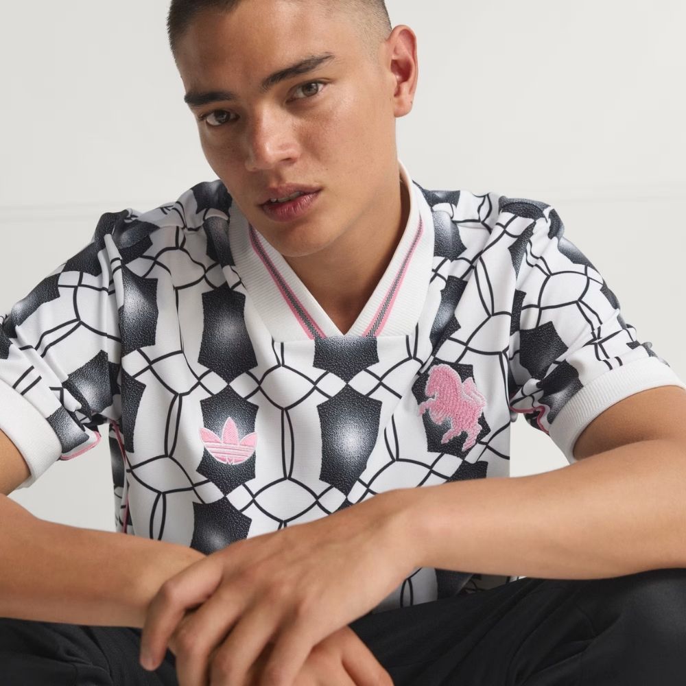 adidas JUVENTUS LIFESTYLER LSジャージー adidas Juventus FC Men's Lifestyle Jersey – Soccer Maxx