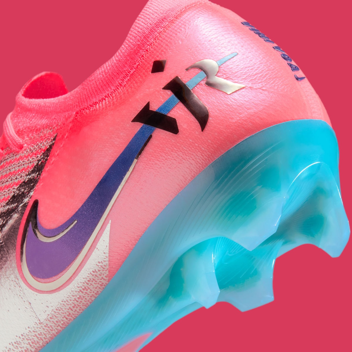 nike soccer store near me