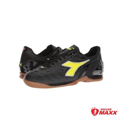 Diadora Maracana 18 Leather Indoor Court Shoe